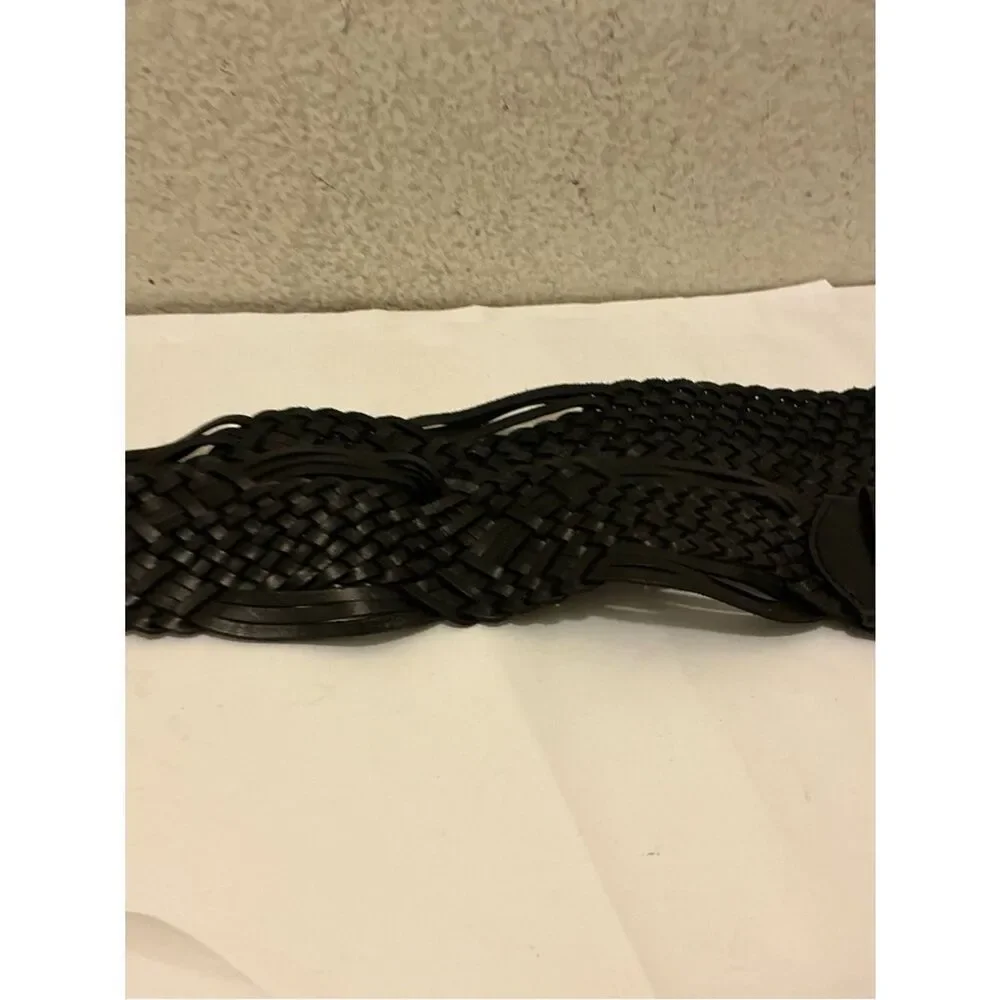 N/A wide woven